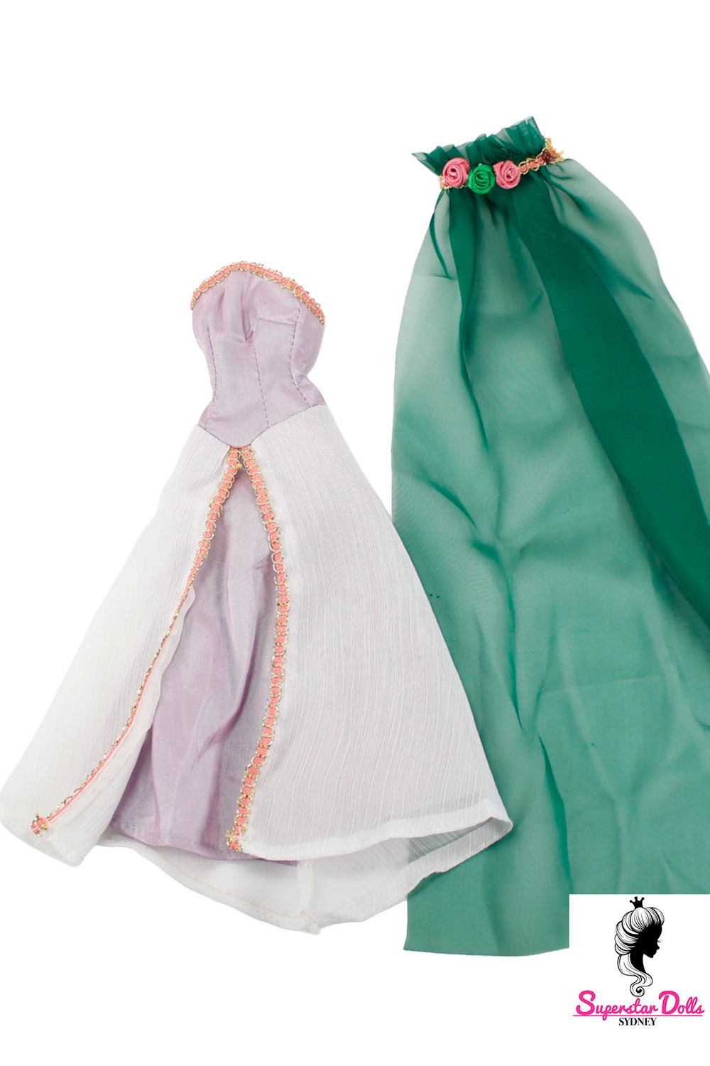 90's Era "Discover the World With Barbie: Ireland" Barbie Doll Fashion Set