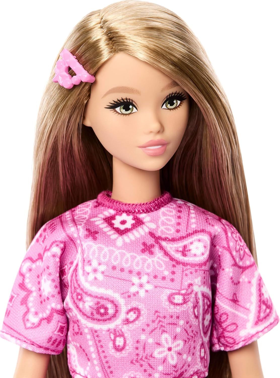 2026 "Fashionistas Style Doll #249" Odile Barbie Doll