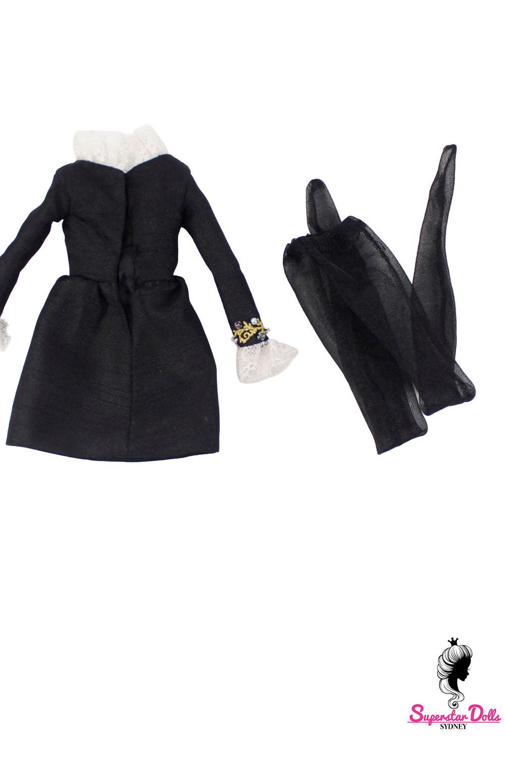 2024 Integrity Toys: "Return To Misty Hollows" Fashion Set