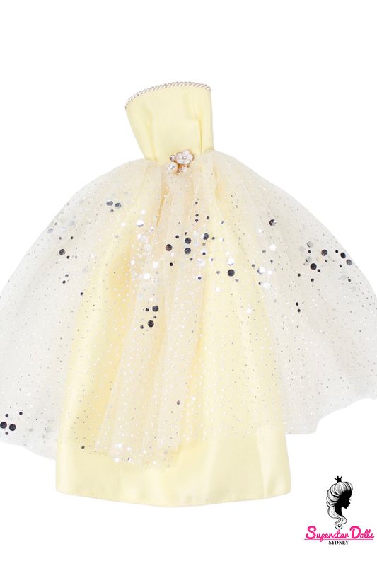 Xian Xian Supermodel Fashion Clothing Piece