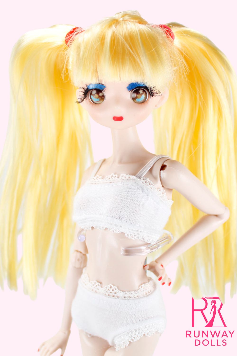 Runway Dolls: "Boudoir" Luna Custom Anime Doll