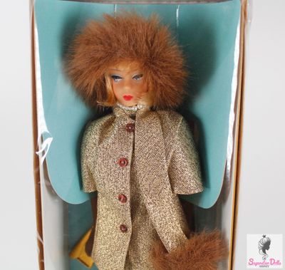 2001 Limited Edition "Collector's Request: Gold'n Glamour" Barbie Doll
