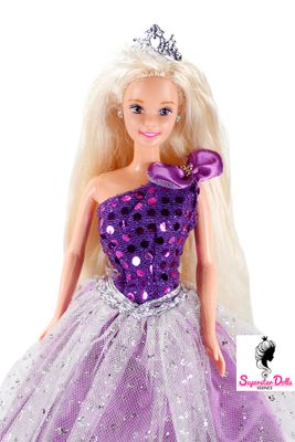 1996 "Pretty Choices" Superstar Era DE-BOXED Barbie Doll