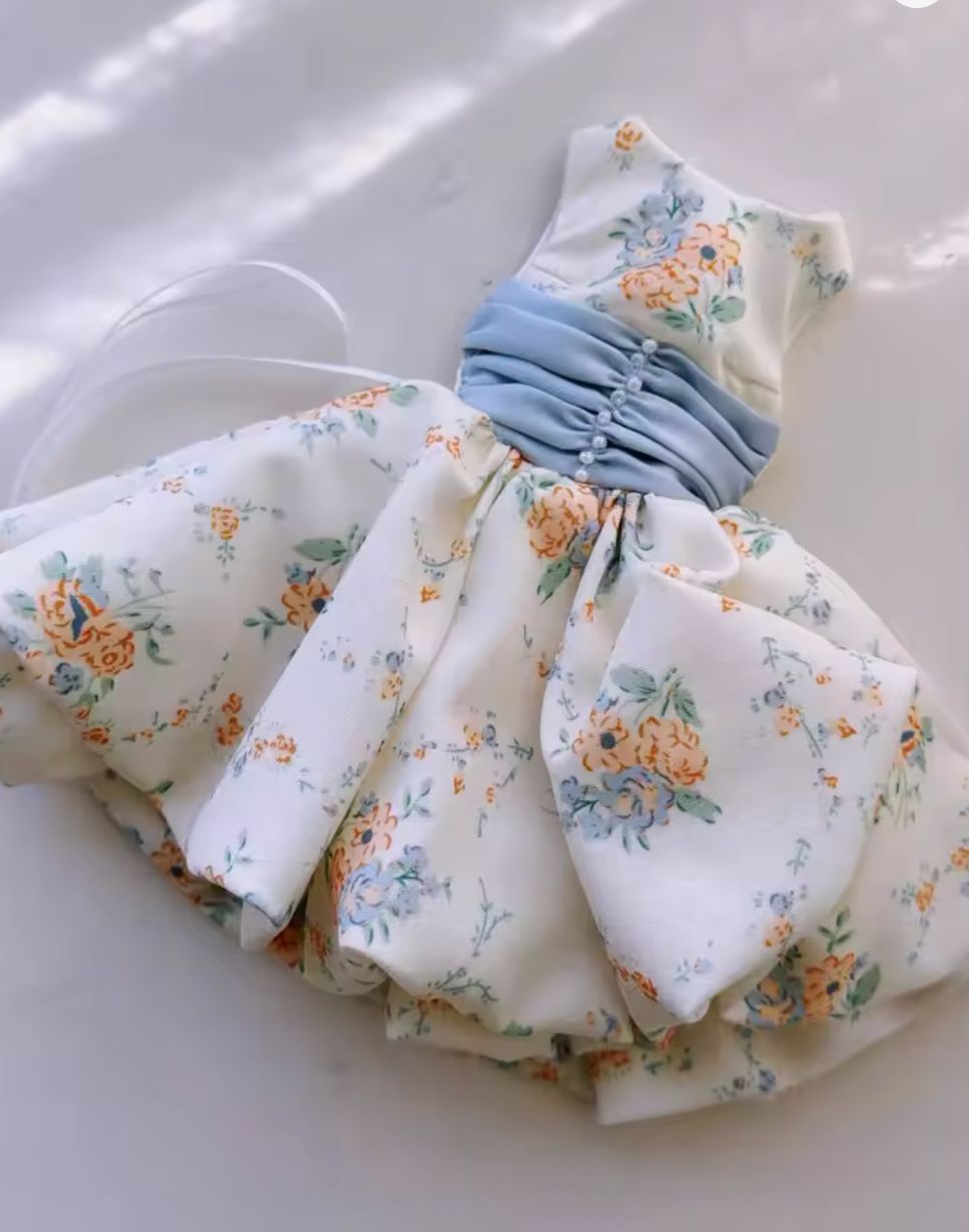 PRE-ORDER: "Floral Vintage Style" Fashion Set for Barbie/Integrity Toys &amp; Similar Sized Fashion Dolls