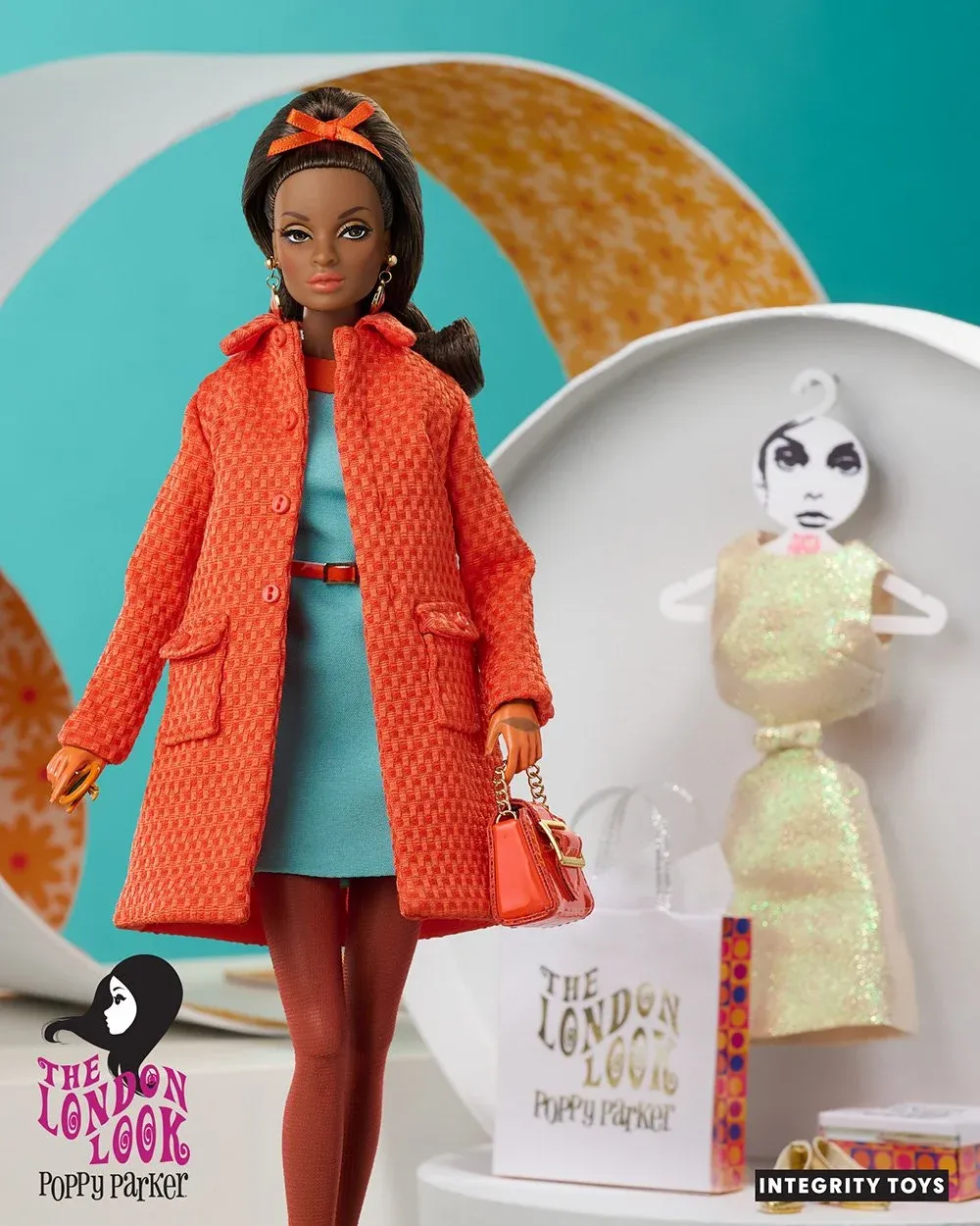 PRE-ORDER-2026 Integrity Toys: "The London Look: "Smashing Time" Darla Daley Mini Poppy Parker Doll Gift Set-NRFB