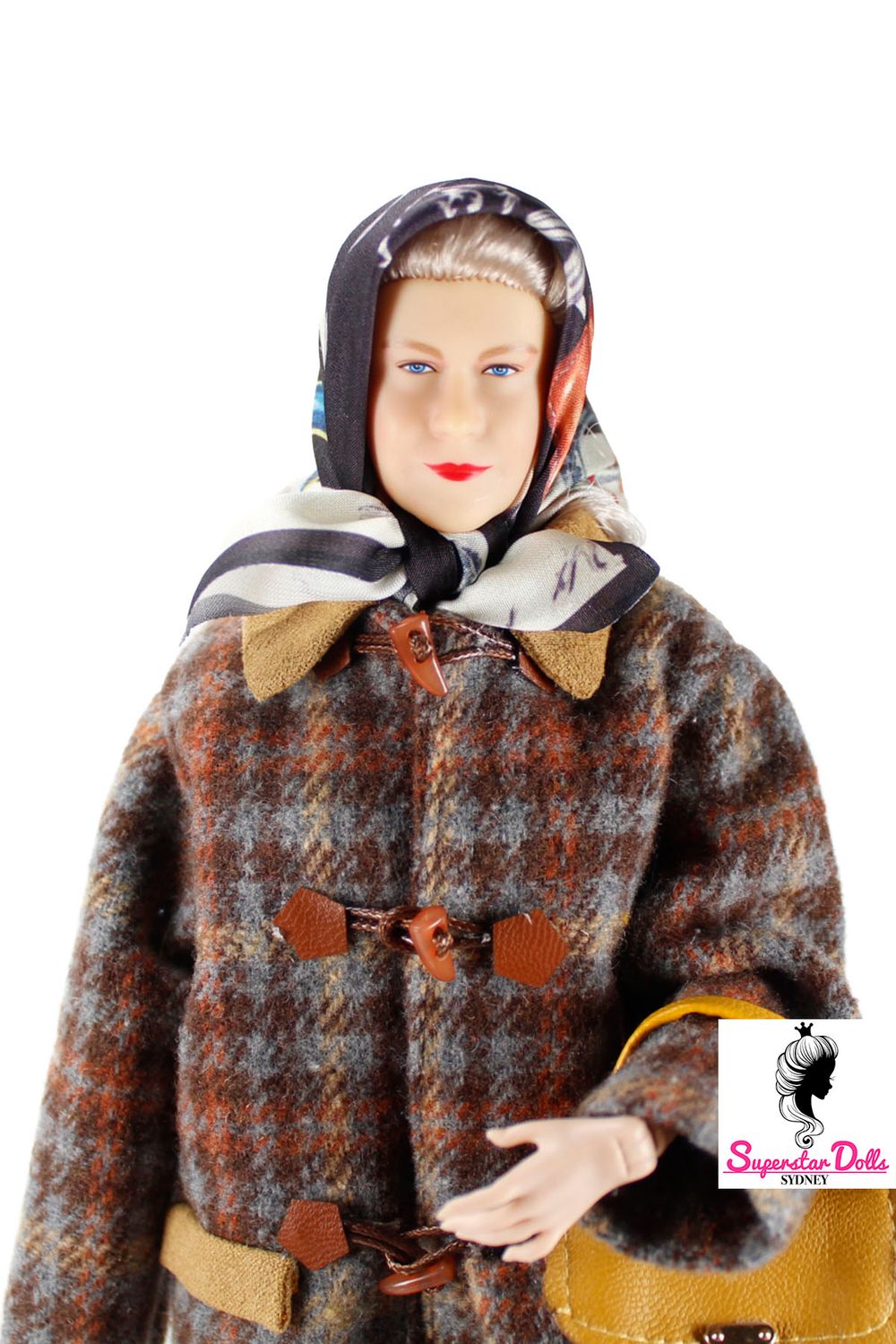 Styled by Runway Dolls: "Balmoral Escape" Queen Elizabeth II Fashion Doll