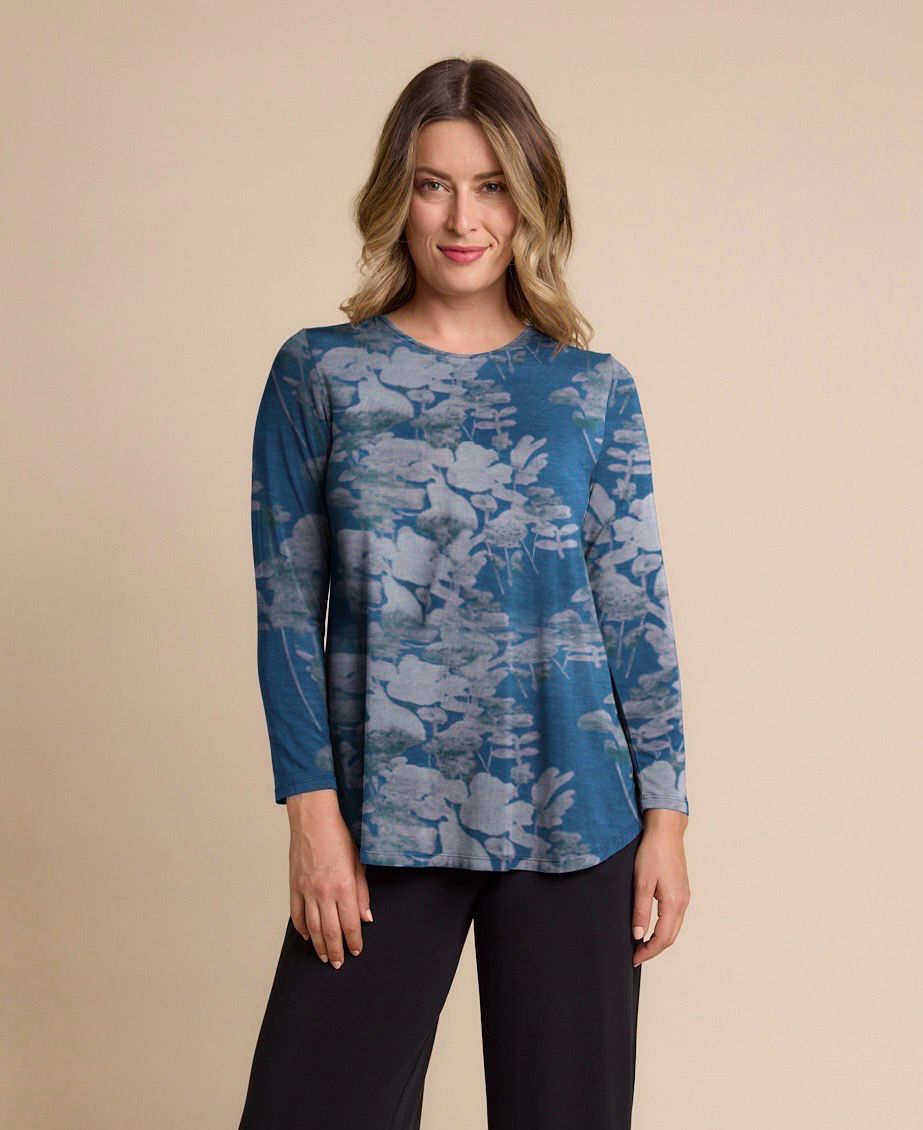 TANI Cara Long Sleeve Top