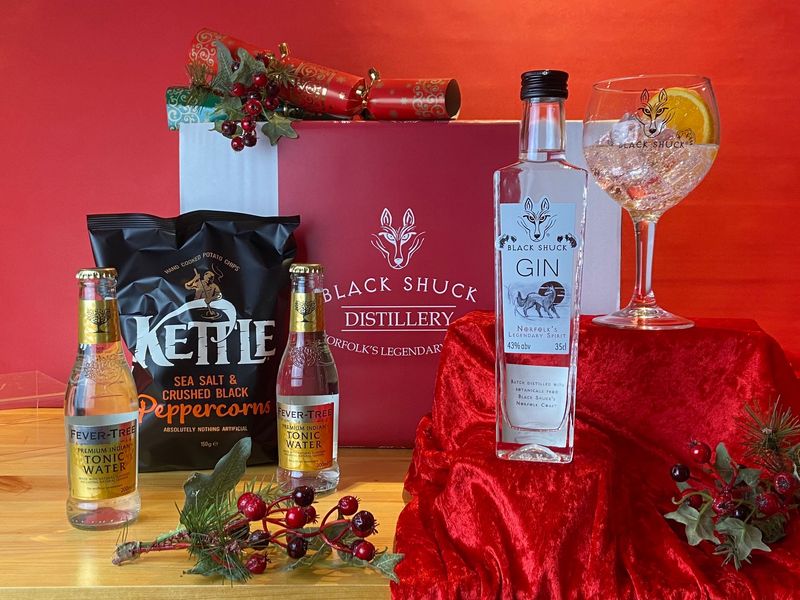 £35 Hamper 35cl Bottle and glass