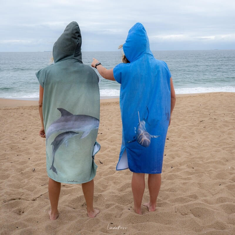 Teen Dolphins (9-16 yrs and petite Adults)