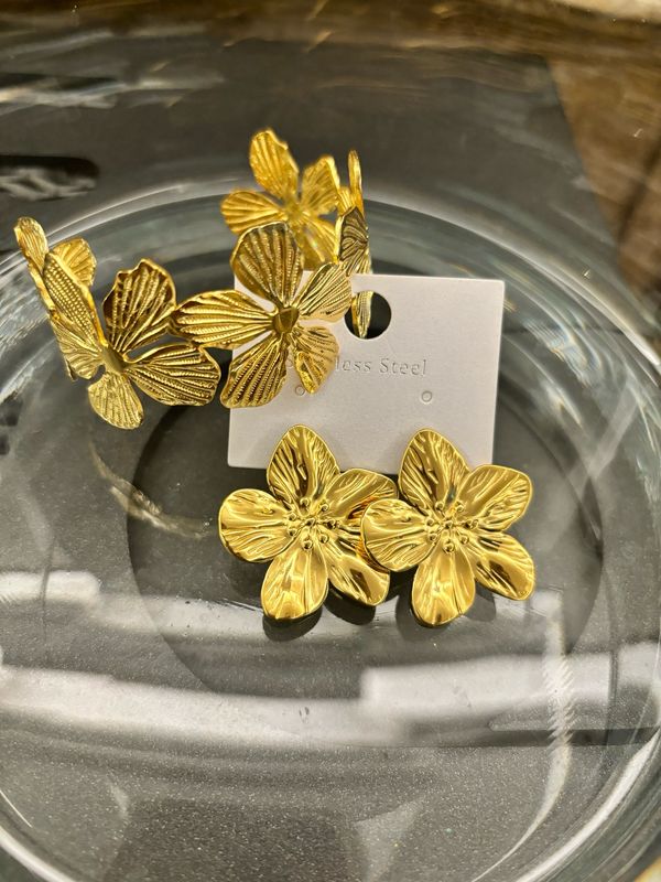 Boucles fleurs