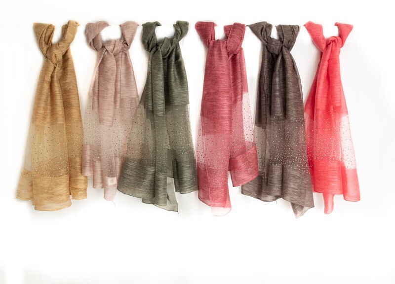 Scarf with a shiny studs