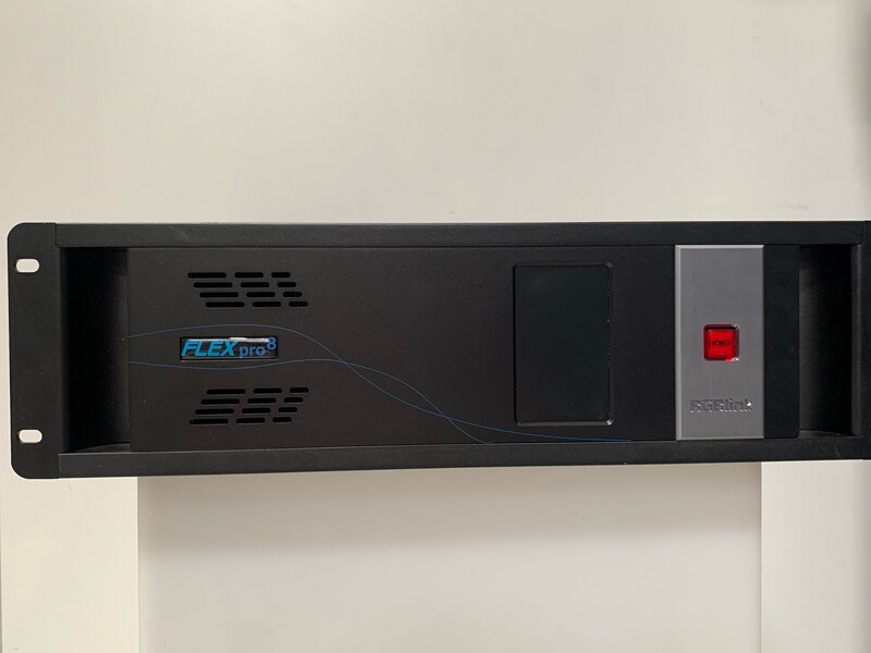 FLEXPRO 8 - Contrôleur de mur vidéo multi-signaux - RGB LINK