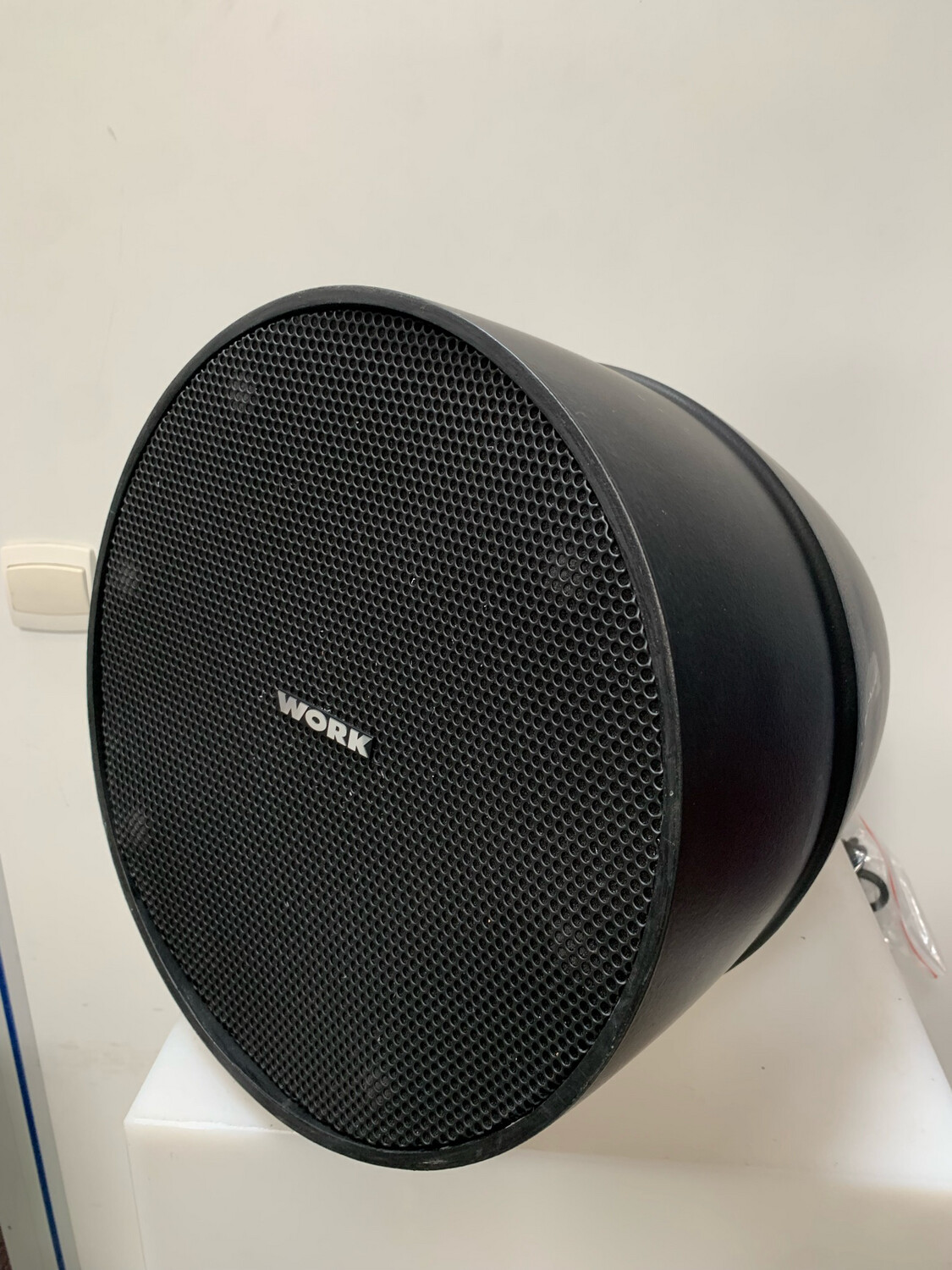 Enceinte suspendue WORK