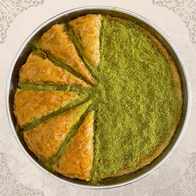 Bakllava &amp; Kadaif me shumë stika Trekëndësh