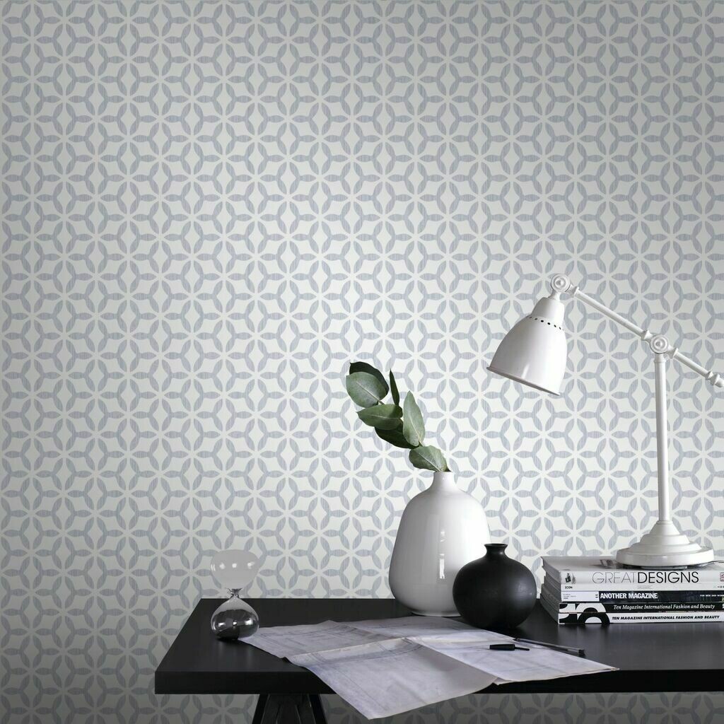 Helice Silver Wallpaper