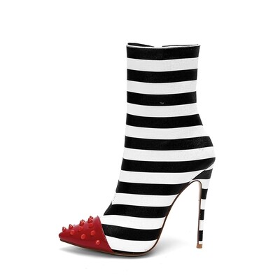 Zebra boots
