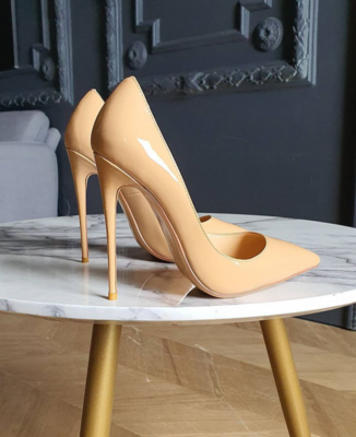 Plain Pointy heel