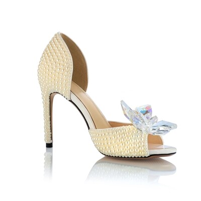 Open toe block heel 