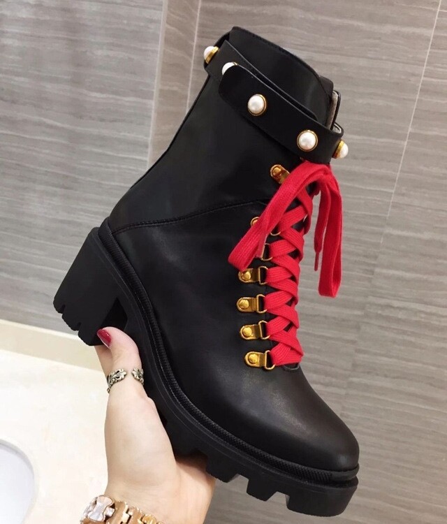 Ankle boots 