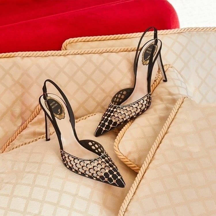 See through heel 