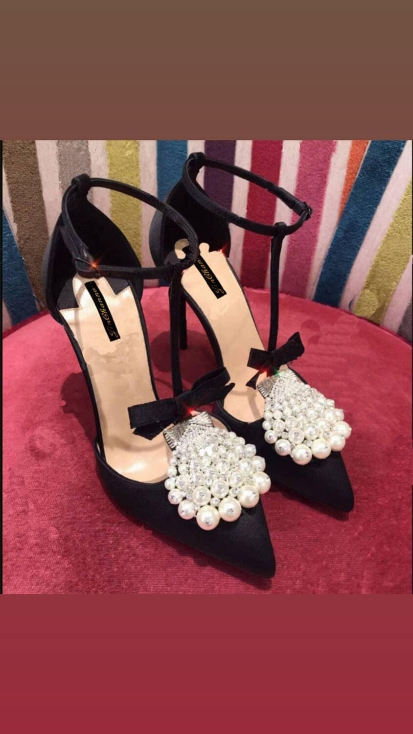 Black And White High heel