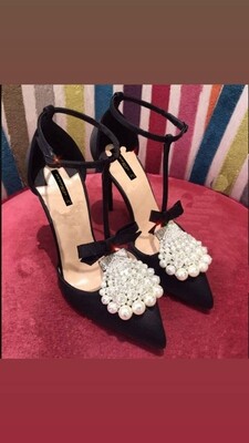 Black And White High heel