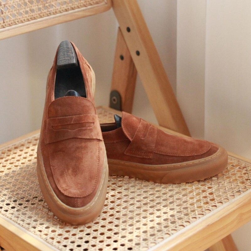 Loafers 