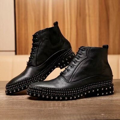Studs Boots