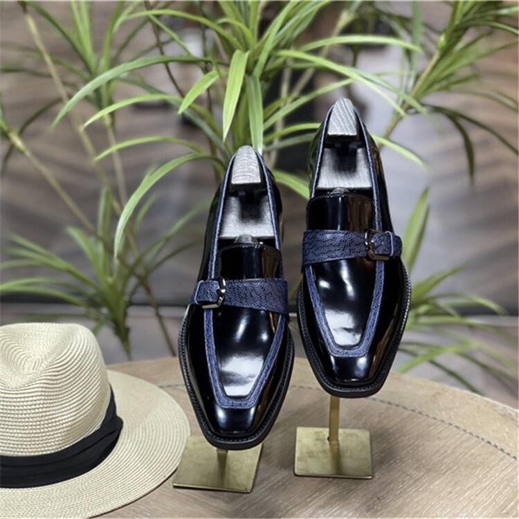 Formal shoes 