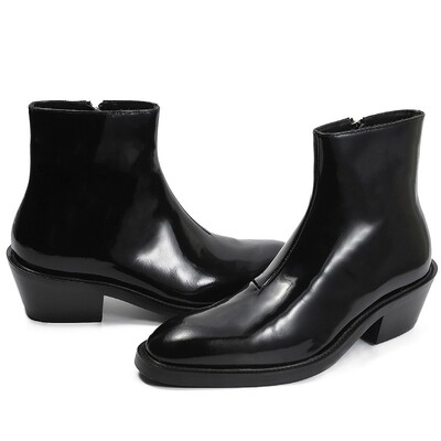 Leathered Ankle boots 