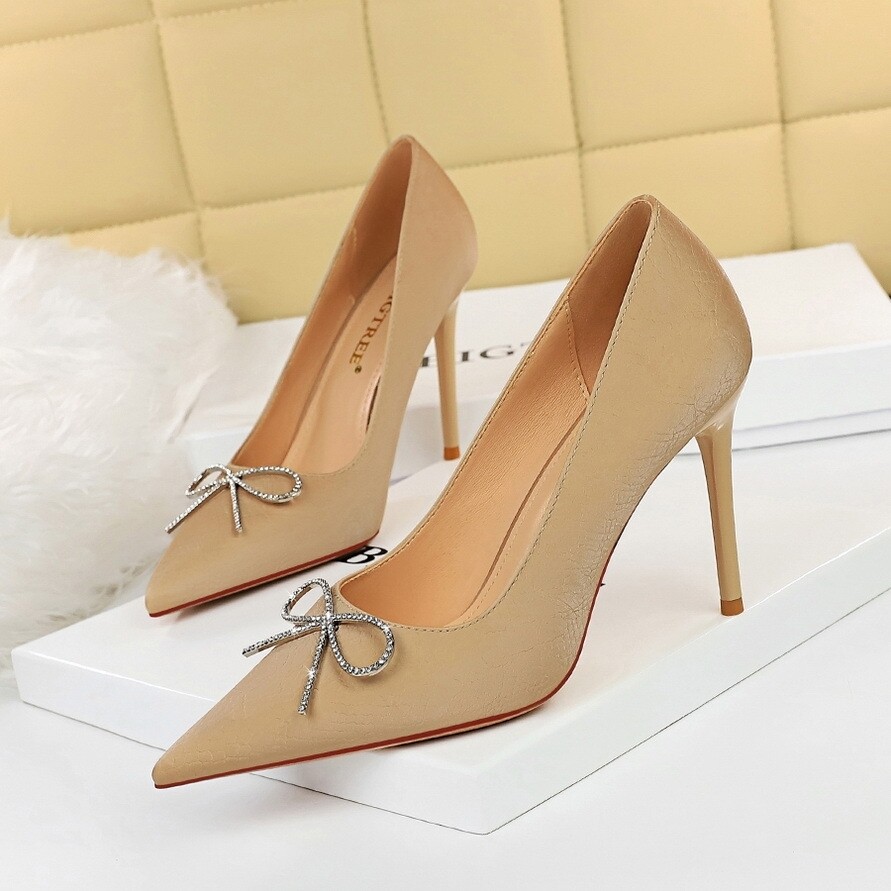 Ree_the_shoeaholic 