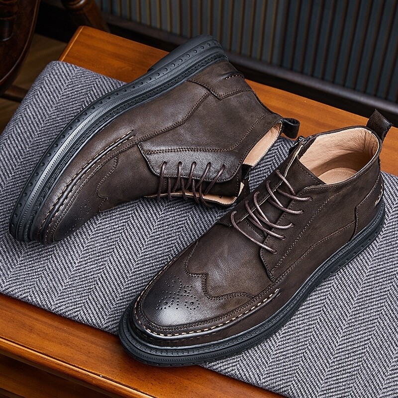 Suede boots 