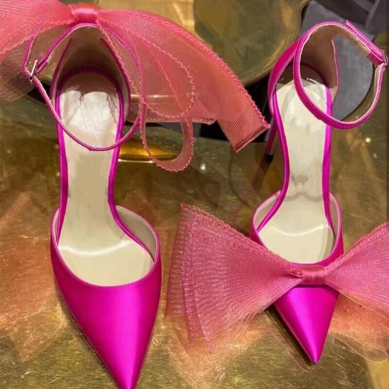 Bow high heel 