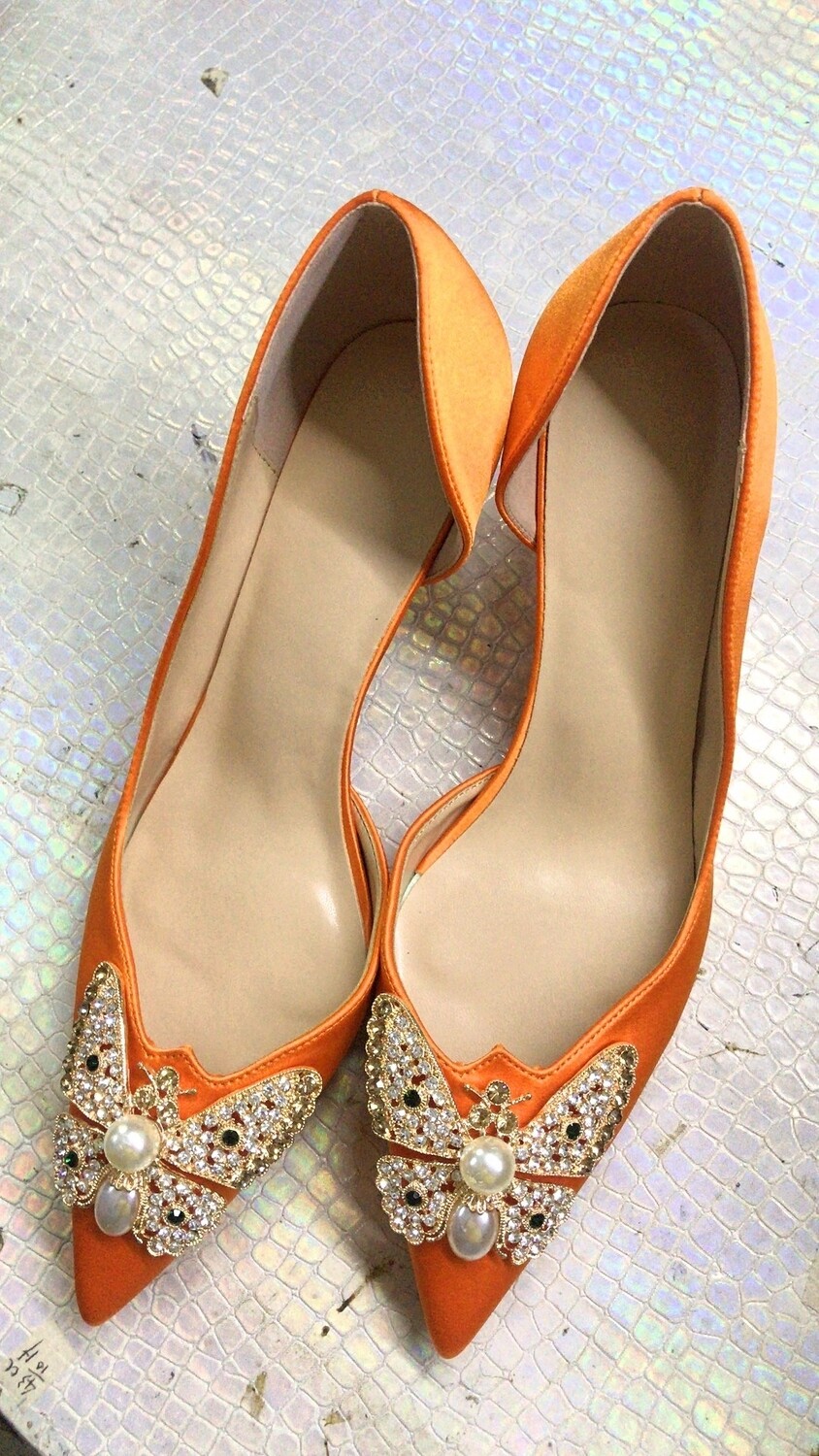 Gold glitter heel