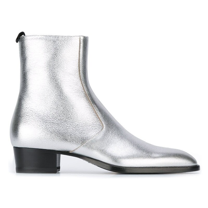 Silky boots 