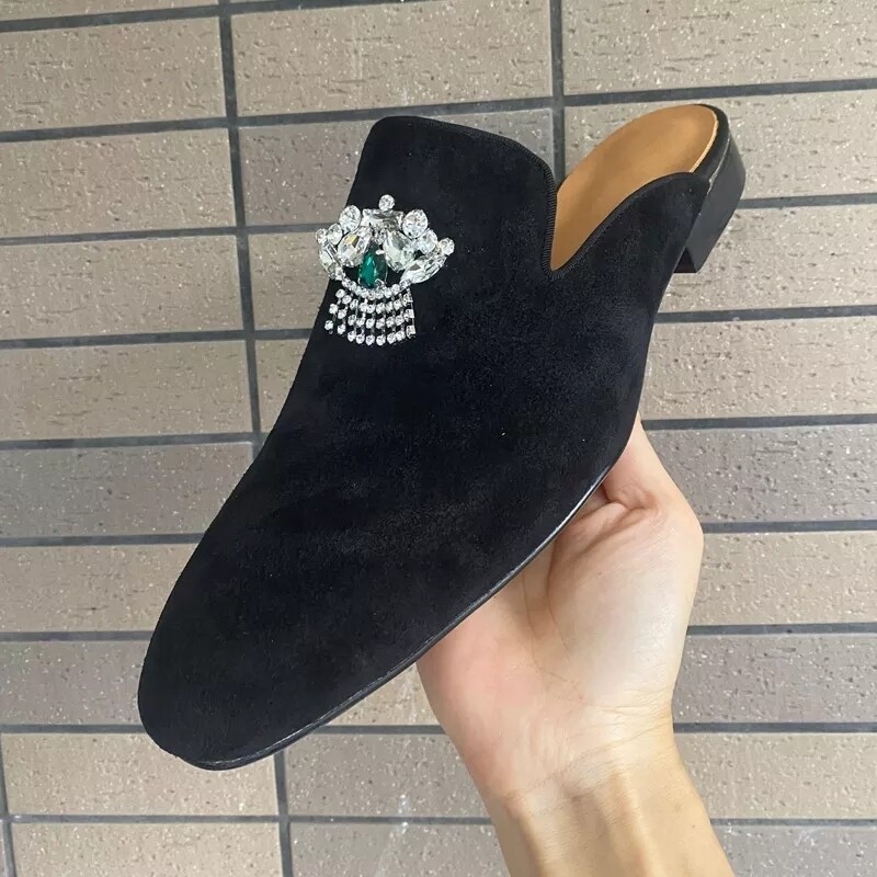 RM808