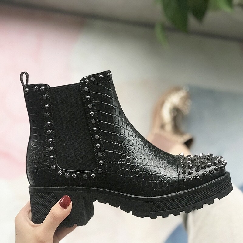 RTs ladies boots 
