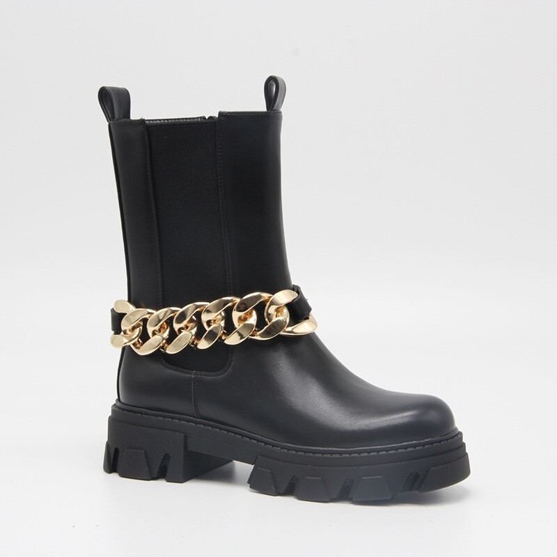 Chained half boots 