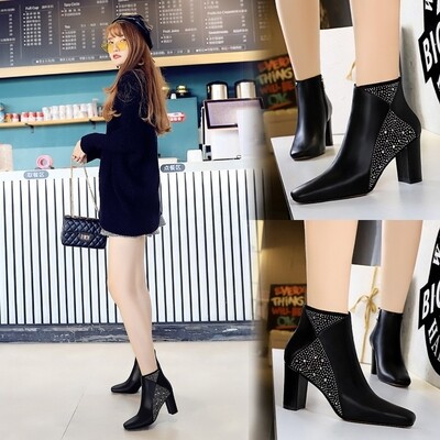 Leather boots 