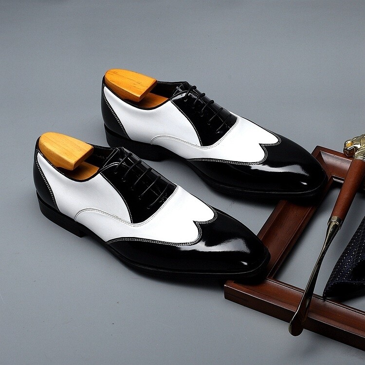 Classic formal shoes 
