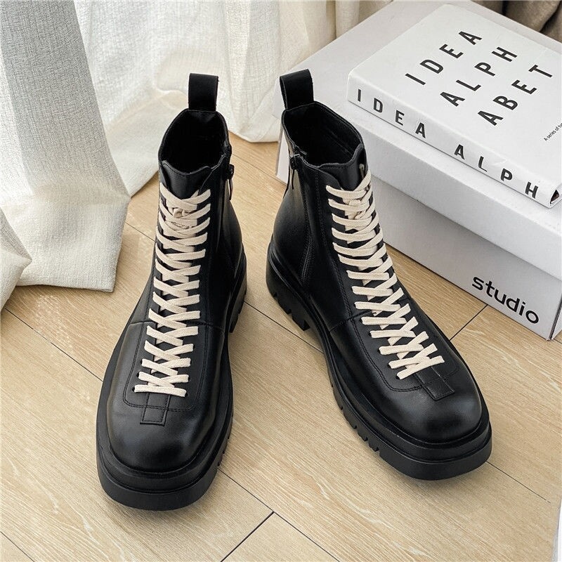 White lace boots 