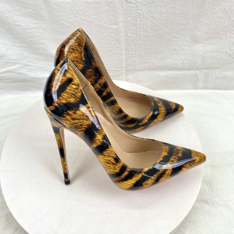 Animal colored print 