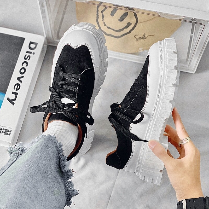White sole shoes 