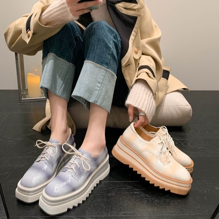 Vintage platform 