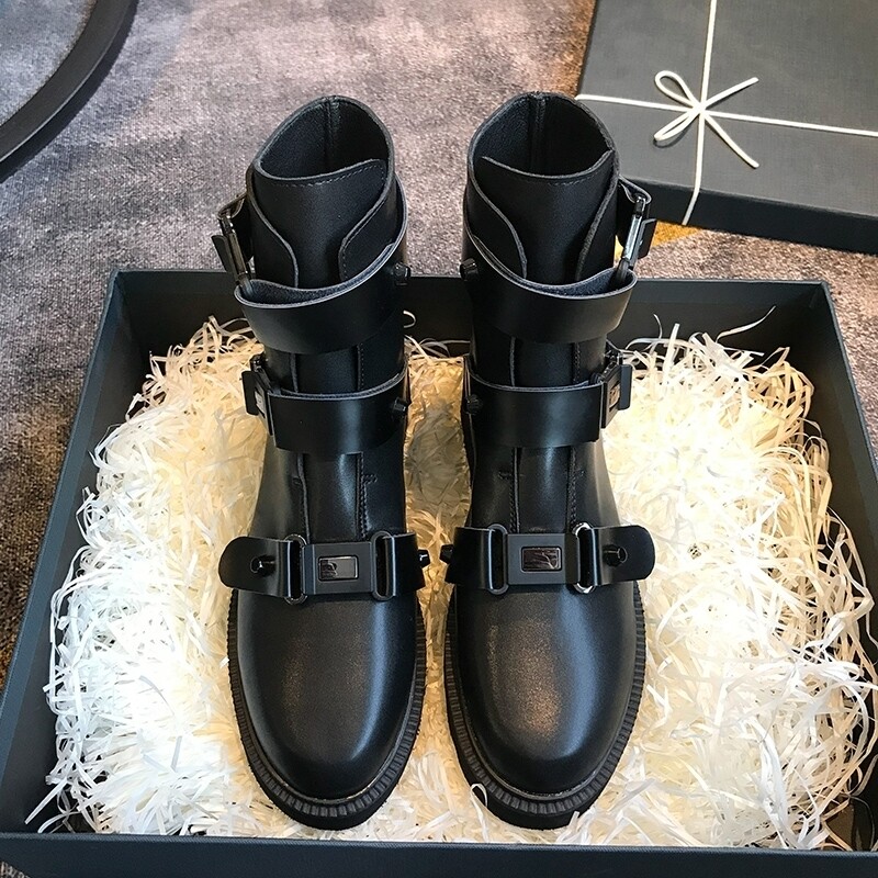 Boots Lovers