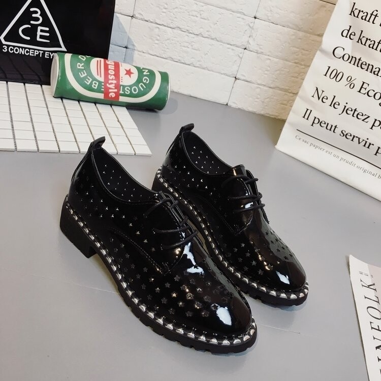 Ladies loafers 34