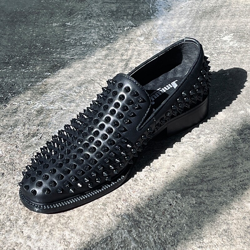 Spikes loafers 567