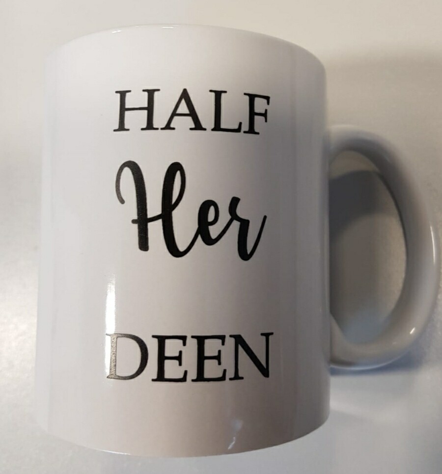 Grote koffiemok 'Half her Deen'