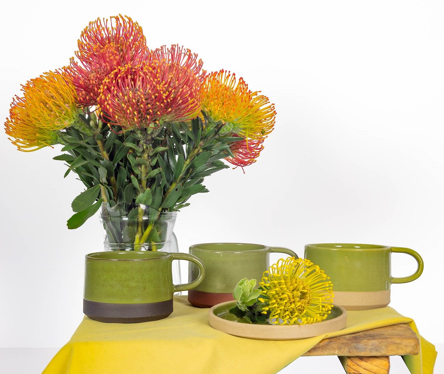 Cup - Curvy Handle - Wide