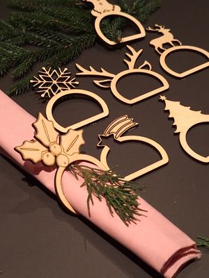 Kerstdecoratie in hout